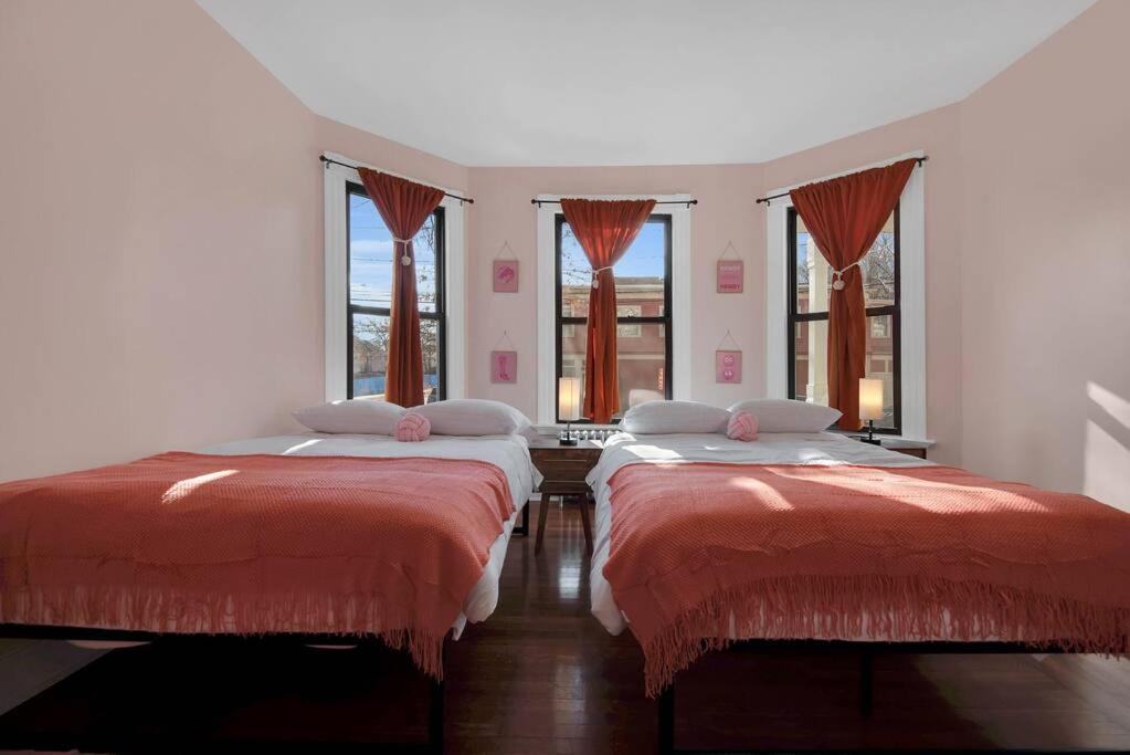 Peachy Paradise In East Rock Near Dt/Yale Ню Хейвън Екстериор снимка
